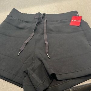 Spanx air essential shorts
